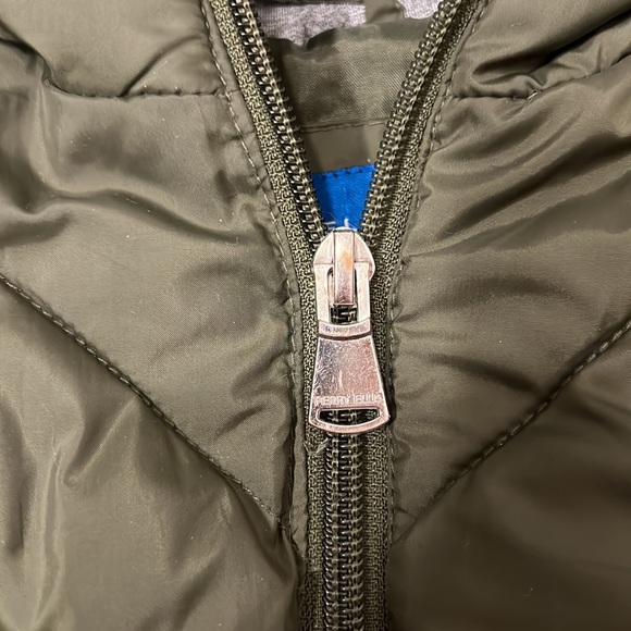 Perry Ellis Boy 2T Colorblock Hooded Puffer Vest Jacket - Picture 6 of 12